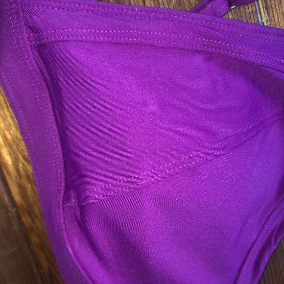 Athleta fushia bikini top. New - Picture 3 of 5